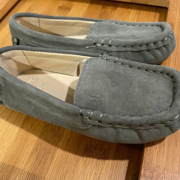 NWOT - Janie & Jack - Suede Driving Shoe - Loafer - Size 7 Toddlers - Picture 4 of 5